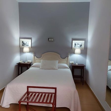 סביליה Hotel Londres מראה חיצוני תמונה