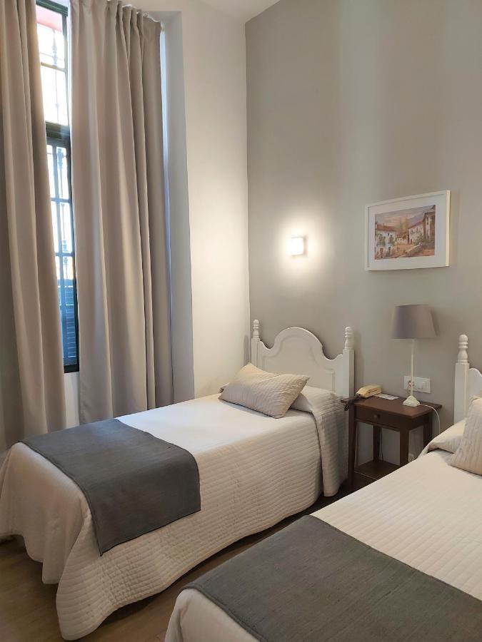 סביליה Hotel Londres מראה חיצוני תמונה
