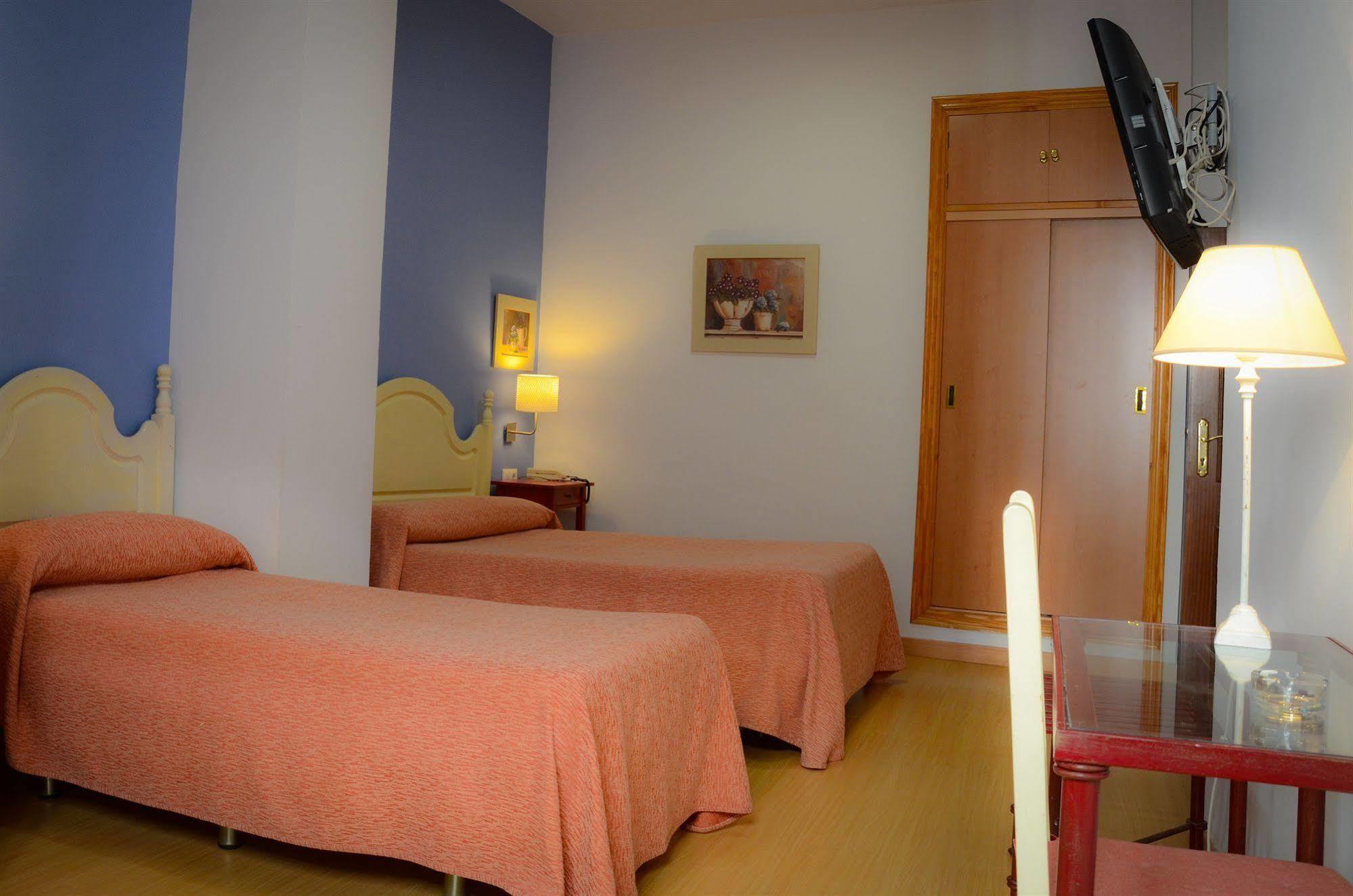 סביליה Hotel Londres מראה חיצוני תמונה